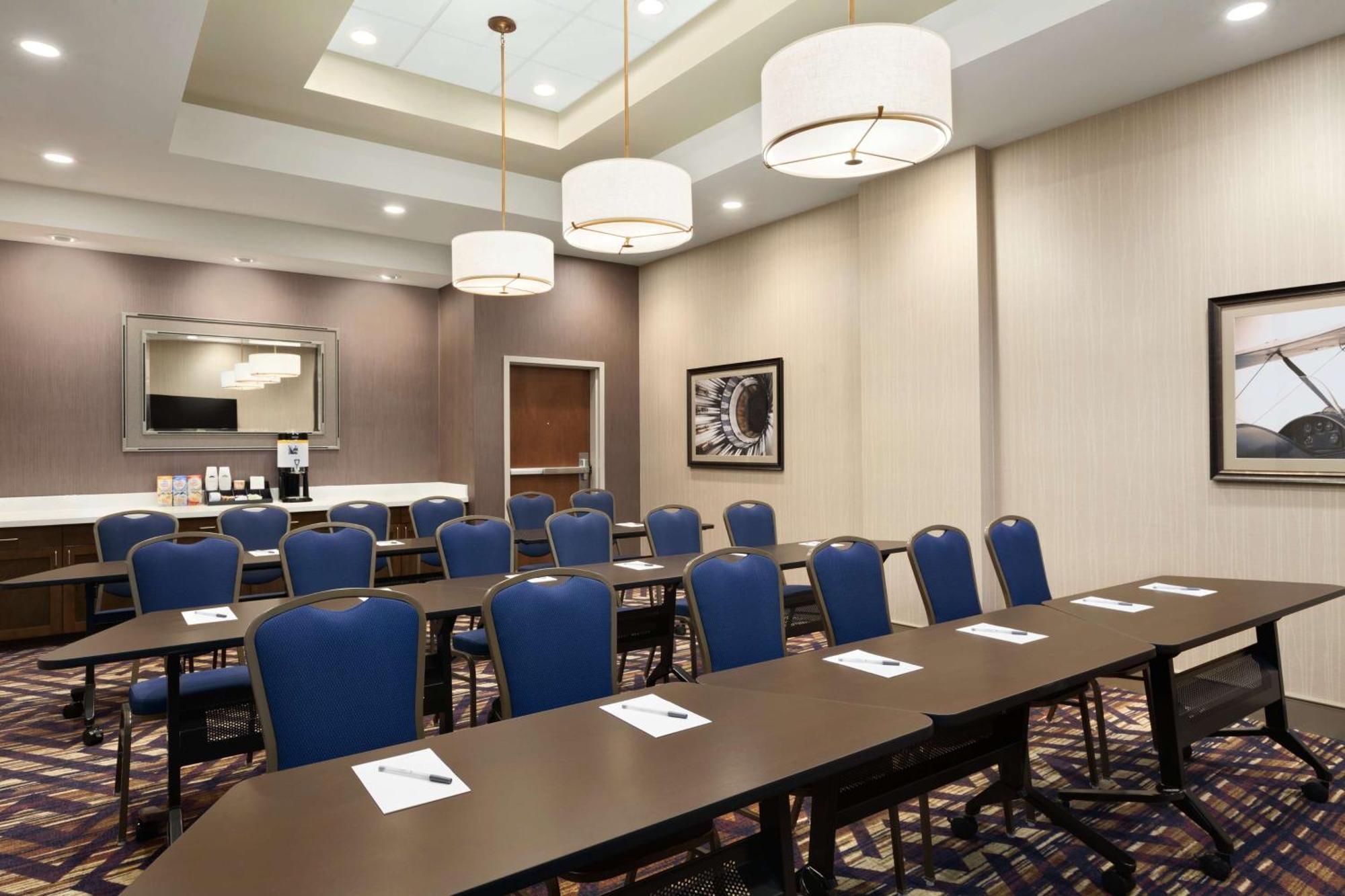 Hampton Inn & Suites Seattle/Renton, Wa Extérieur photo